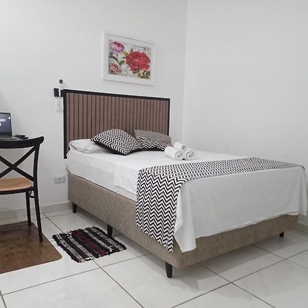 Loft 2 Completo Ar Canais Assinat Garagem Internet Prox Aparecida E Industrias Apartment Pindamonhangaba Exterior photo